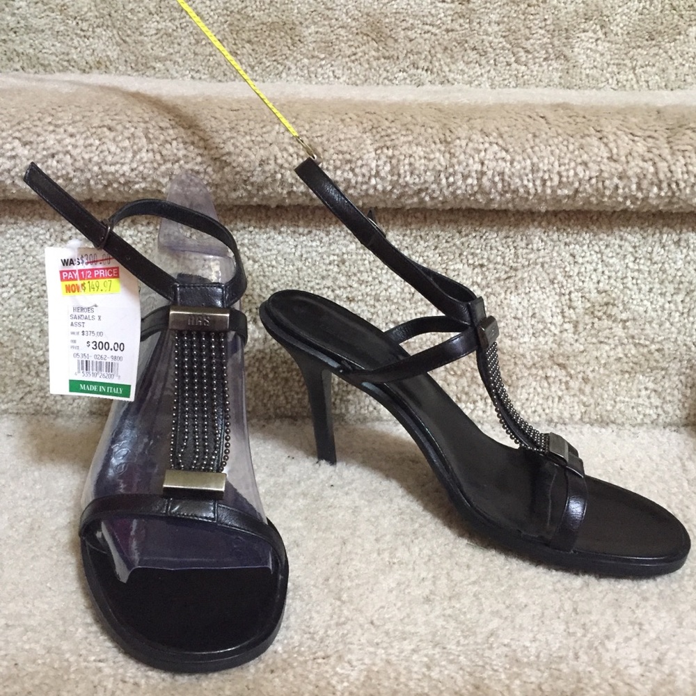 Heroes Cesare Paciotti black leather heels